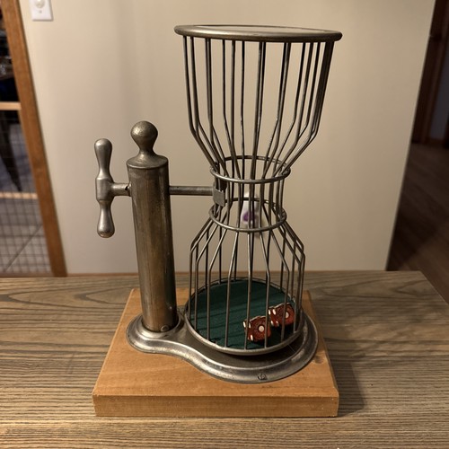 Vintage chuck luck metal - vintage,